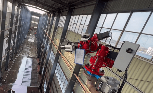 Ang Auto-tracking fire monitor ay ganap na ngayong naka-assemble, nasubok, at ipapadala sa lalong madaling panahon